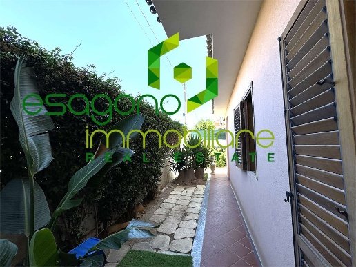 casa indipendente in vendita a Siracusa in zona Scala Greca