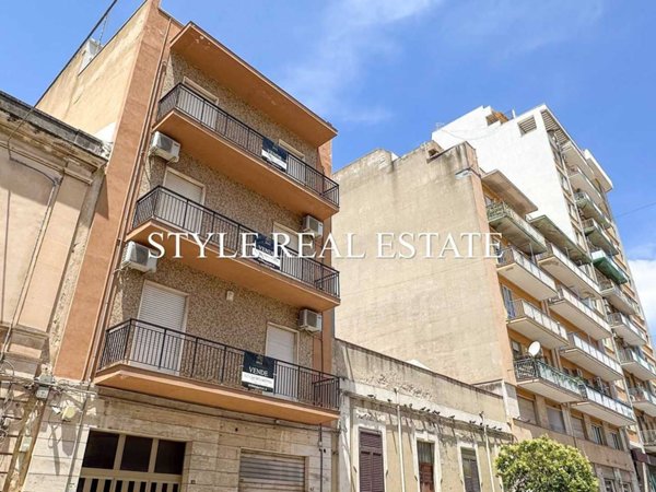 appartamento in vendita a Siracusa in zona Centro Città