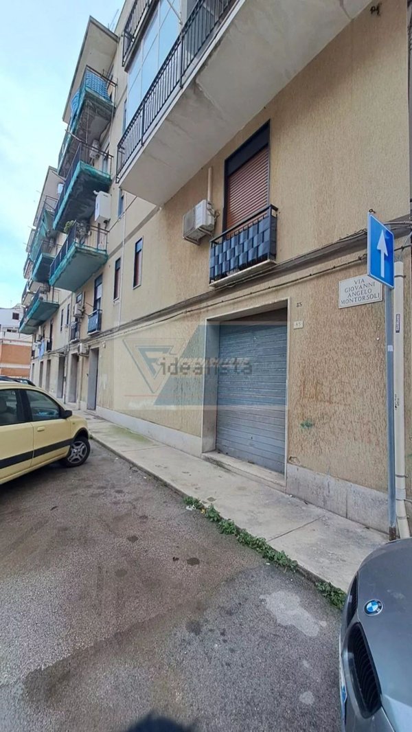 locale di sgombero in vendita a Siracusa