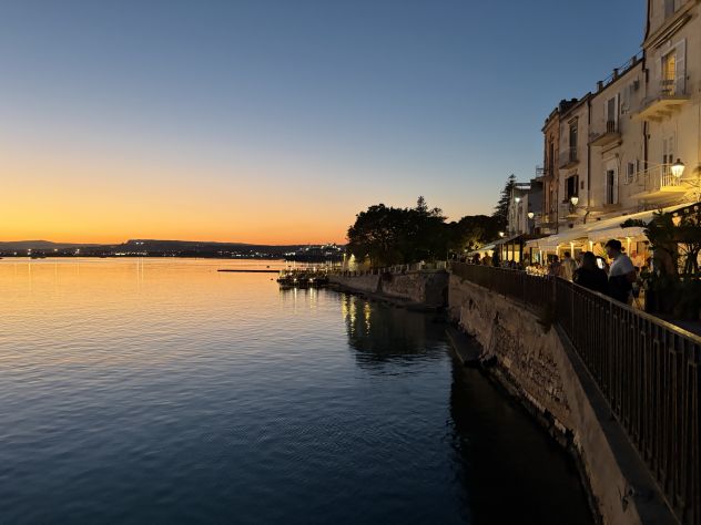appartamento in vendita a Siracusa in zona Isola Ortigia