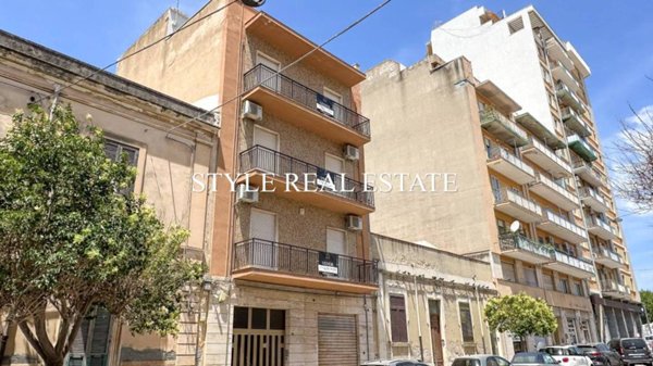 appartamento in vendita a Siracusa in zona Centro Città