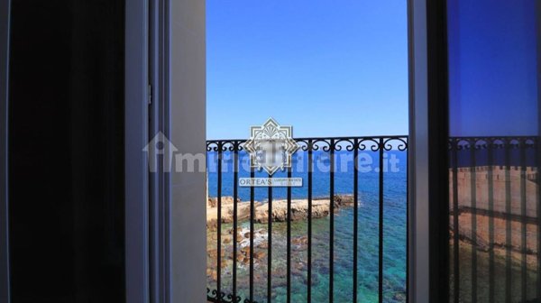 appartamento in vendita a Siracusa in zona Isola Ortigia