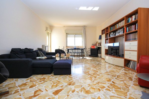 appartamento in vendita a Siracusa in zona Borgata