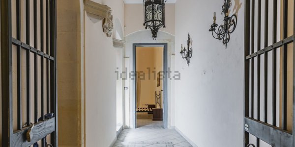 appartamento in vendita a Siracusa in zona Isola Ortigia