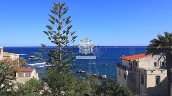 appartamento in vendita a Siracusa in zona Borgata