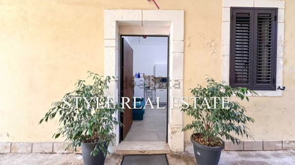 appartamento in vendita a Siracusa in zona Borgata