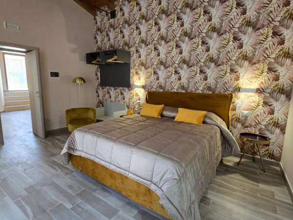 casa indipendente in vendita a Siracusa in zona Isola Ortigia