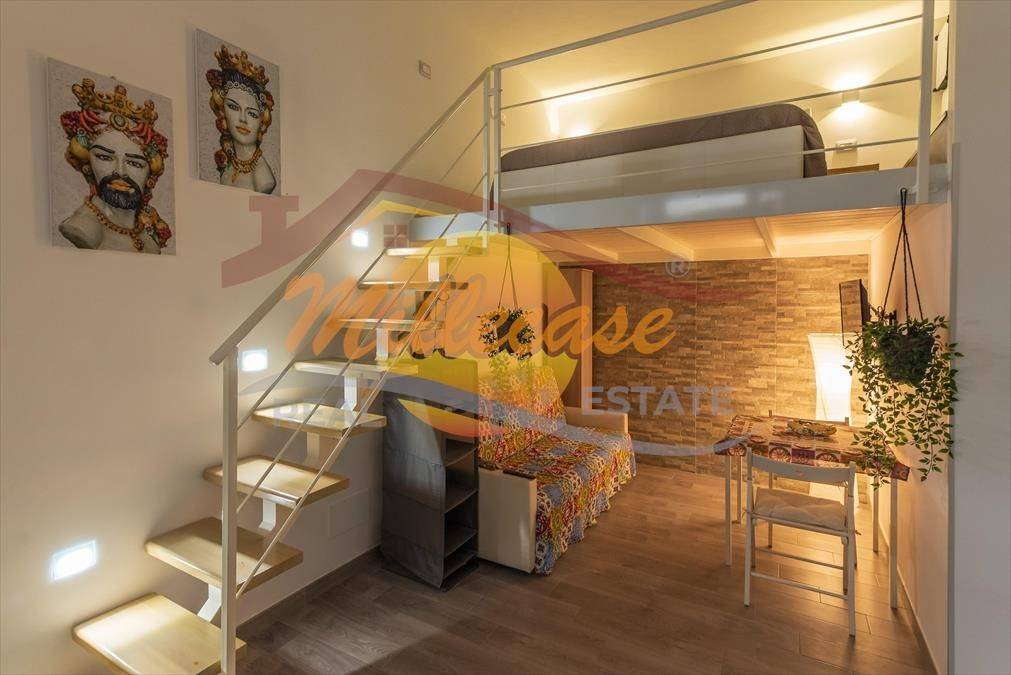 appartamento in vendita a Siracusa in zona Isola Ortigia