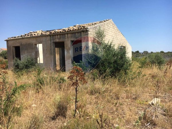 casa indipendente in vendita a Siracusa in zona Belvedere