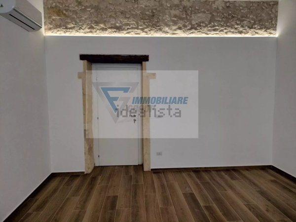 appartamento in vendita a Siracusa in zona Borgata
