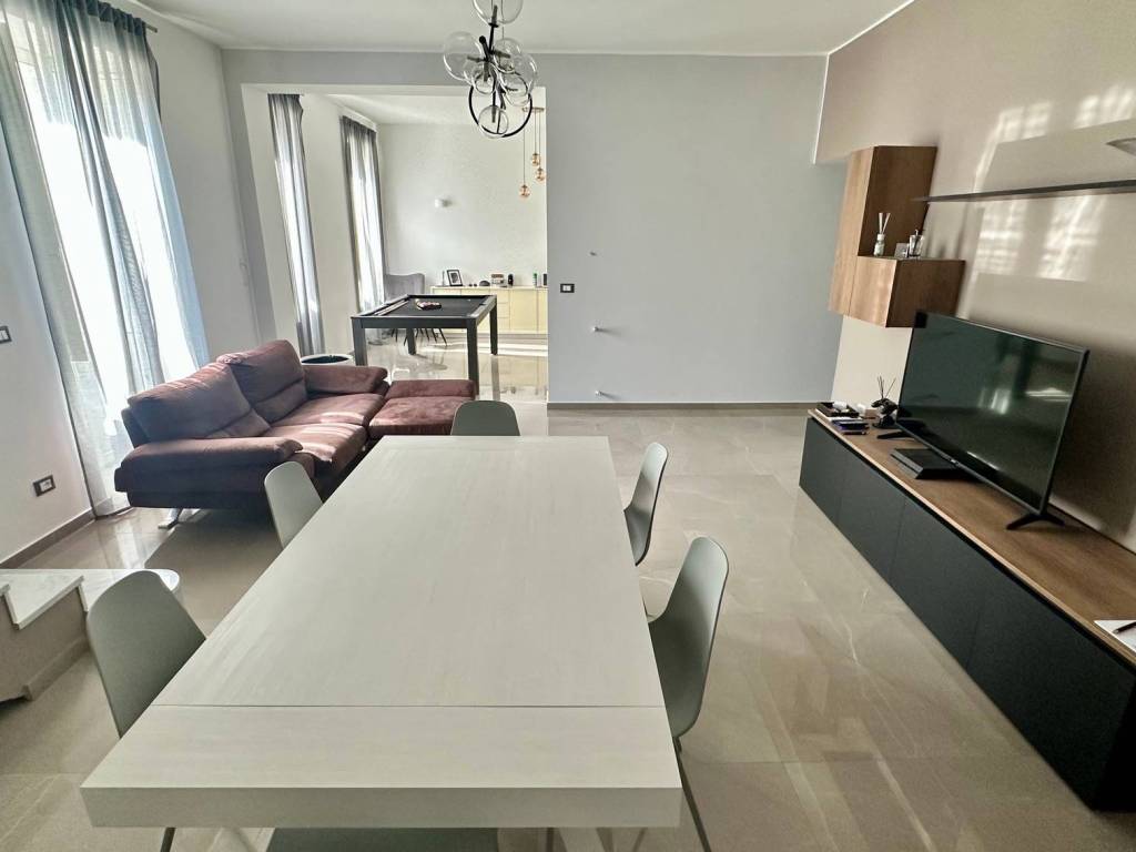 casa indipendente in vendita a Siracusa in zona Borgata