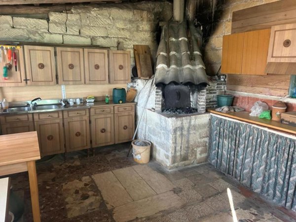 capannone in vendita a Siracusa in zona Belvedere