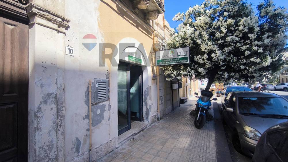 casa indipendente in vendita a Siracusa in zona Borgata