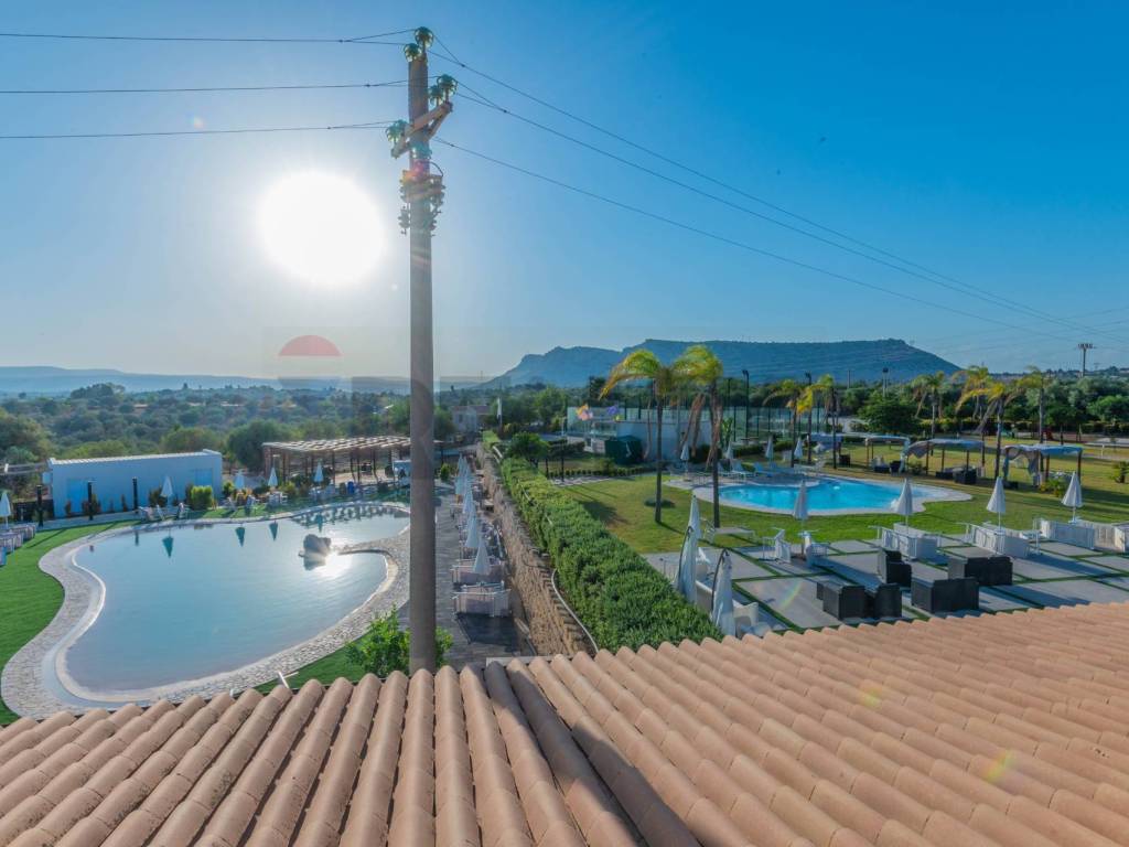 negozio in vendita a Siracusa in zona Belvedere