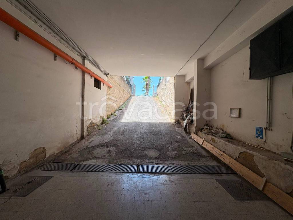 locale di sgombero in vendita a Siracusa in zona Scala Greca