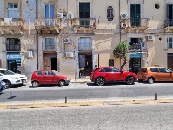 appartamento in vendita a Siracusa in zona Borgata