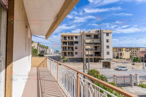 appartamento in vendita a Siracusa in zona Grottasanta