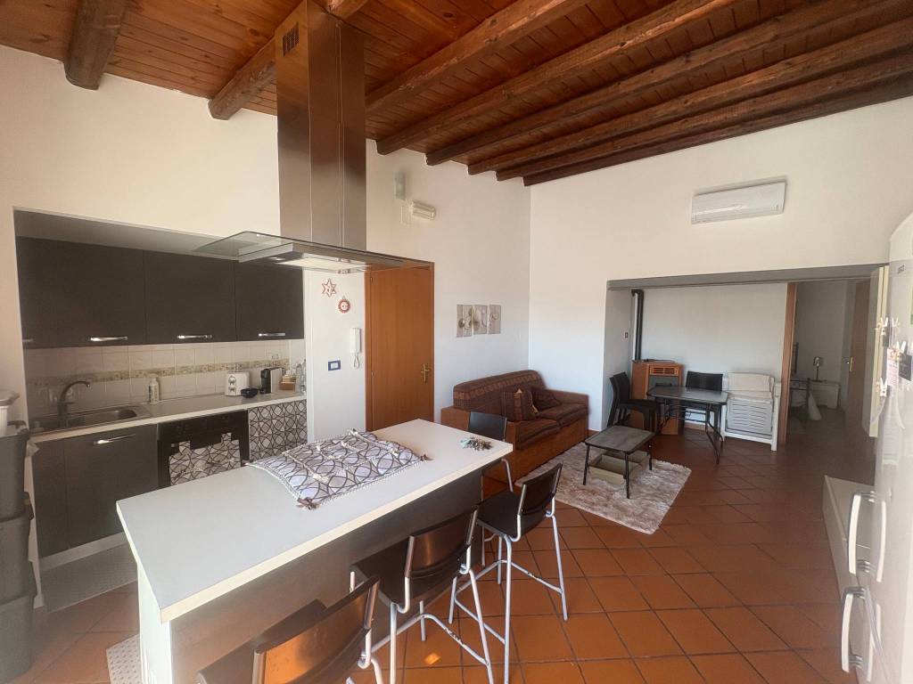 appartamento in vendita a Siracusa in zona Borgata