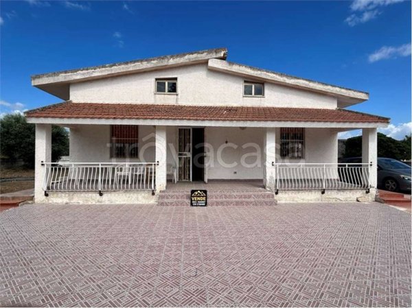 casa indipendente in vendita a Siracusa in zona Arenella