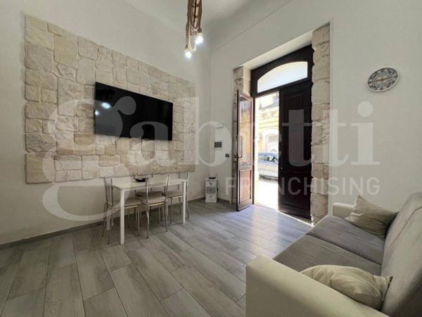 casa indipendente in vendita a Siracusa in zona Borgata