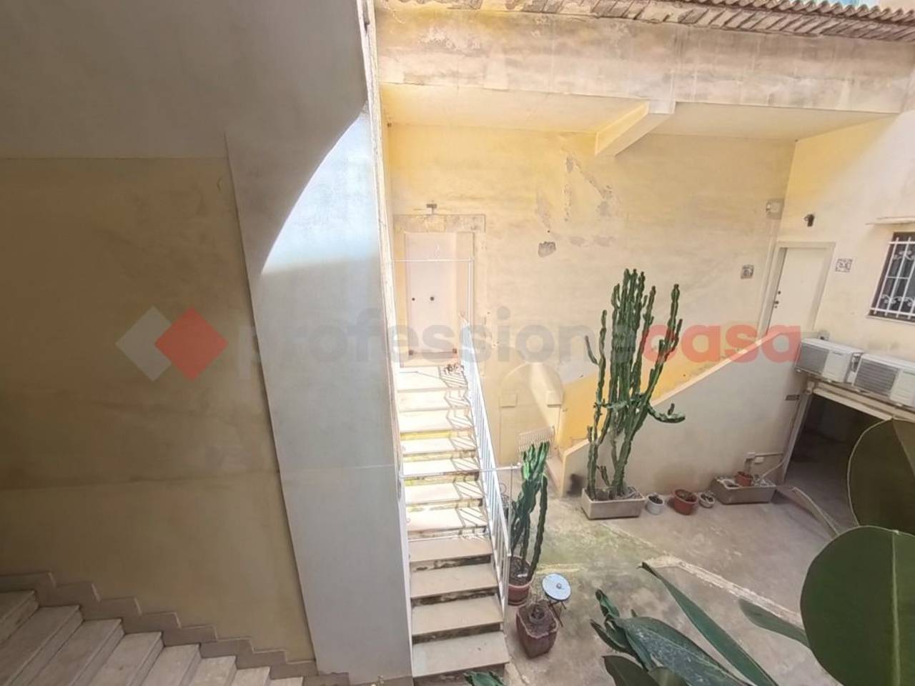 appartamento in vendita a Siracusa in zona Isola Ortigia