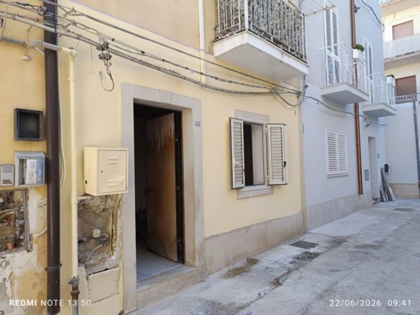 appartamento in vendita a Siracusa in zona Grottasanta