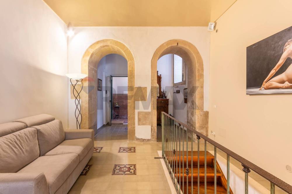 appartamento in vendita a Siracusa in zona Isola Ortigia