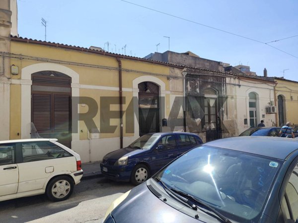 appartamento in vendita a Siracusa in zona Borgata