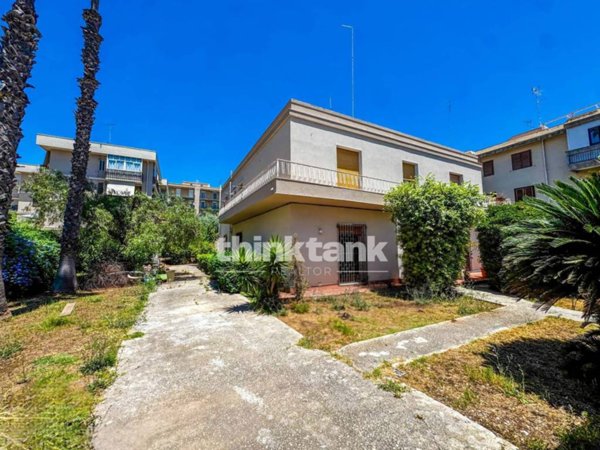 casa indipendente in vendita a Siracusa in zona Scala Greca