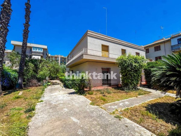 casa indipendente in vendita a Siracusa in zona Scala Greca