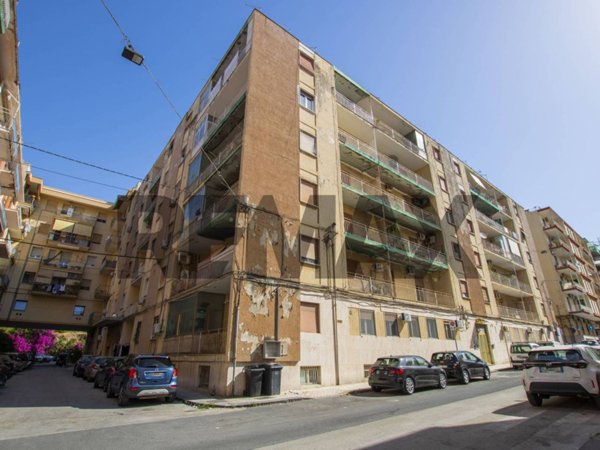 appartamento in vendita a Siracusa in zona Centro Città