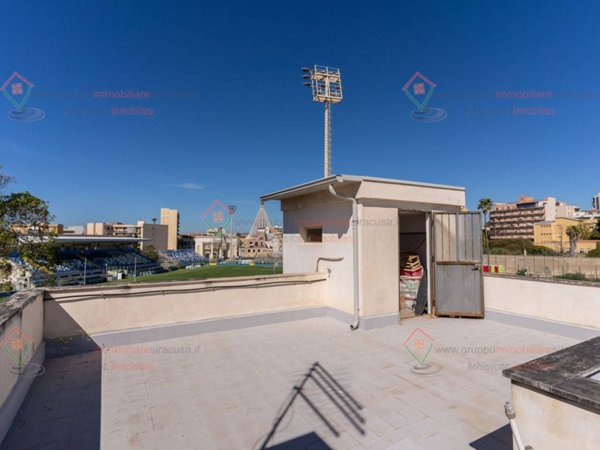 appartamento in vendita a Siracusa in zona Borgata