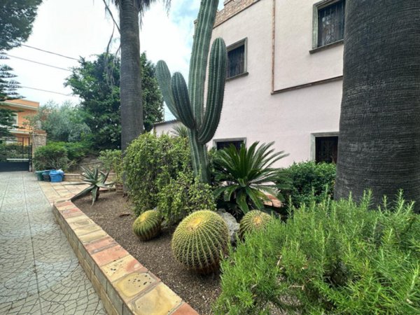 casa indipendente in vendita a Siracusa in zona Scala Greca