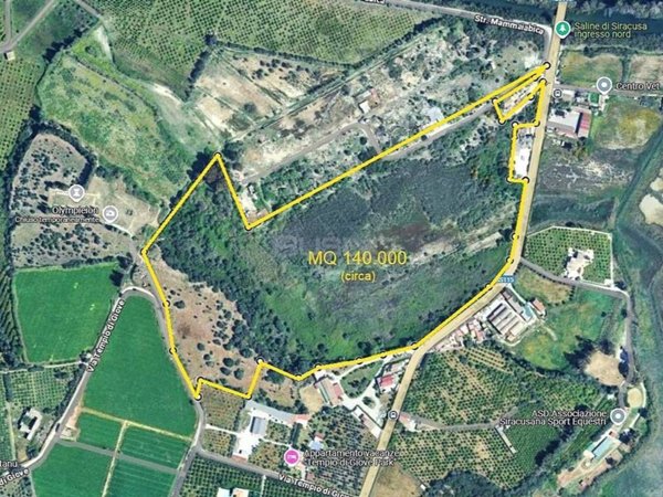 casa indipendente in vendita a Siracusa in zona Centro Città