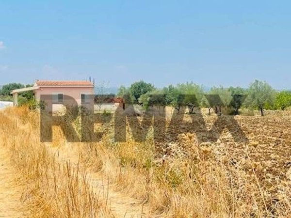 casa indipendente in vendita a Siracusa in zona Targia