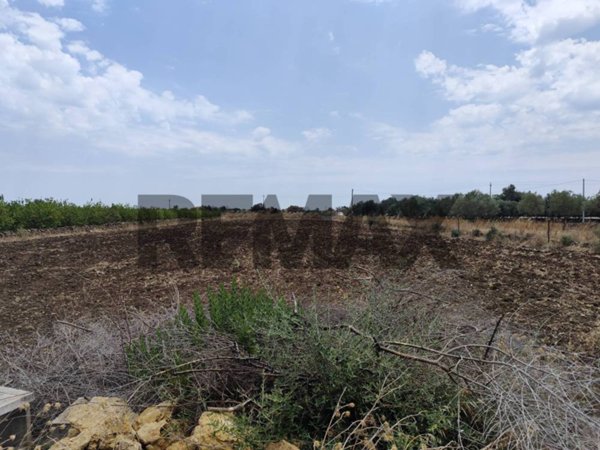 casa indipendente in vendita a Siracusa in zona Targia