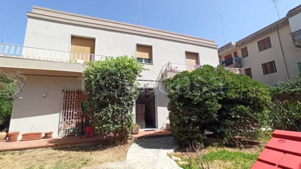 casa indipendente in vendita a Siracusa in zona Scala Greca