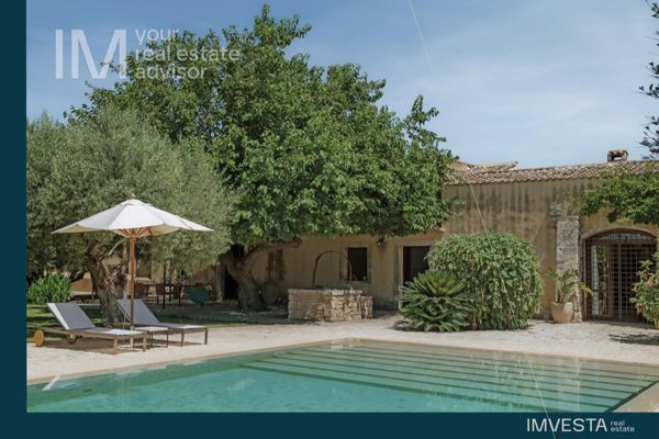 casale in vendita a Siracusa in zona Targia