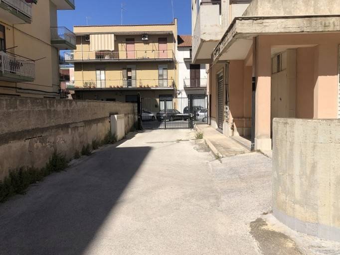 negozio in vendita a Siracusa