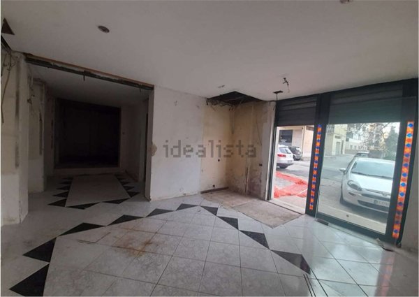 locale di sgombero in vendita a Siracusa in zona Grottasanta