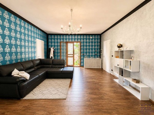 casa indipendente in vendita a Siracusa in zona Targia
