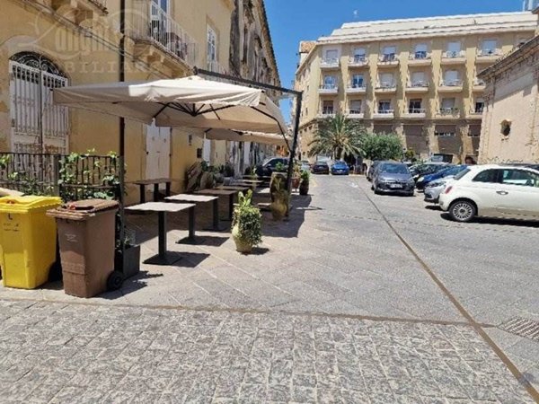 appartamento in vendita a Siracusa in zona Isola Ortigia