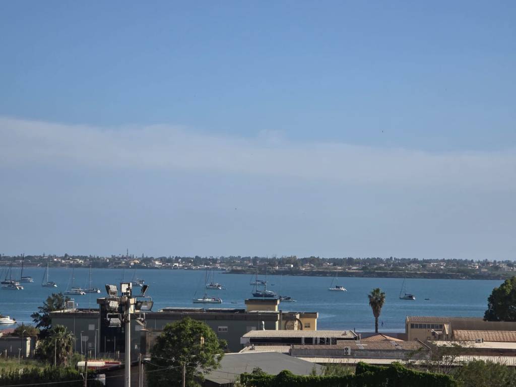 appartamento in vendita a Siracusa in zona Centro Città