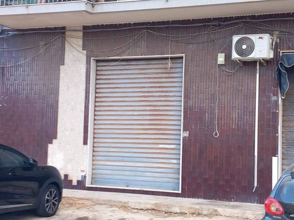 negozio in vendita a Siracusa in zona Grottasanta