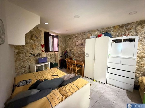 appartamento in vendita a Siracusa in zona Isola Ortigia