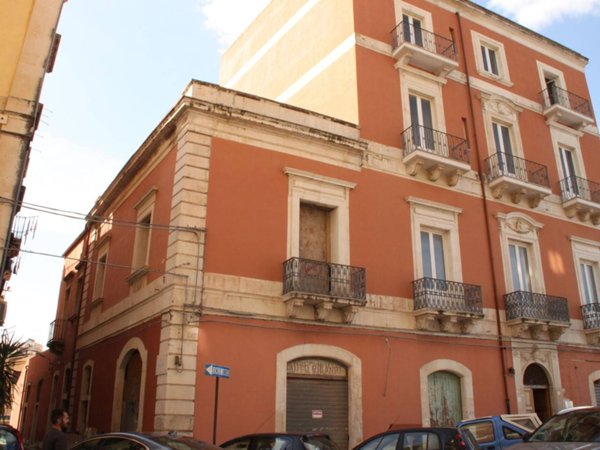 appartamento in vendita a Siracusa in zona Borgata
