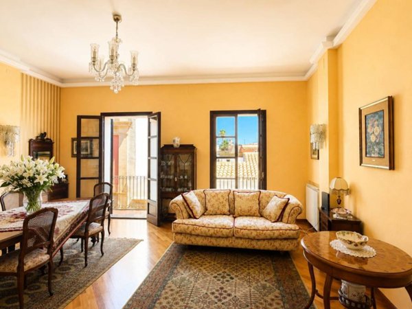 appartamento in vendita a Siracusa in zona Isola Ortigia