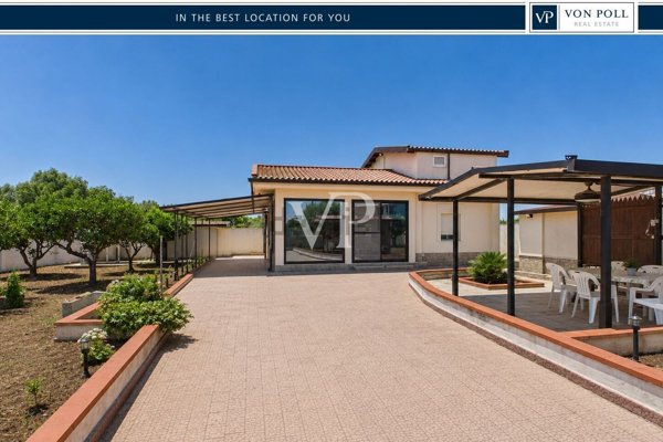 casa indipendente in vendita a Siracusa in zona Isola / Plemmirio