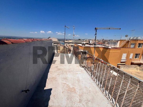 casa indipendente in vendita a Siracusa in zona Isola Ortigia