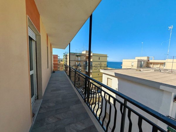 appartamento in vendita a Siracusa in zona Grottasanta